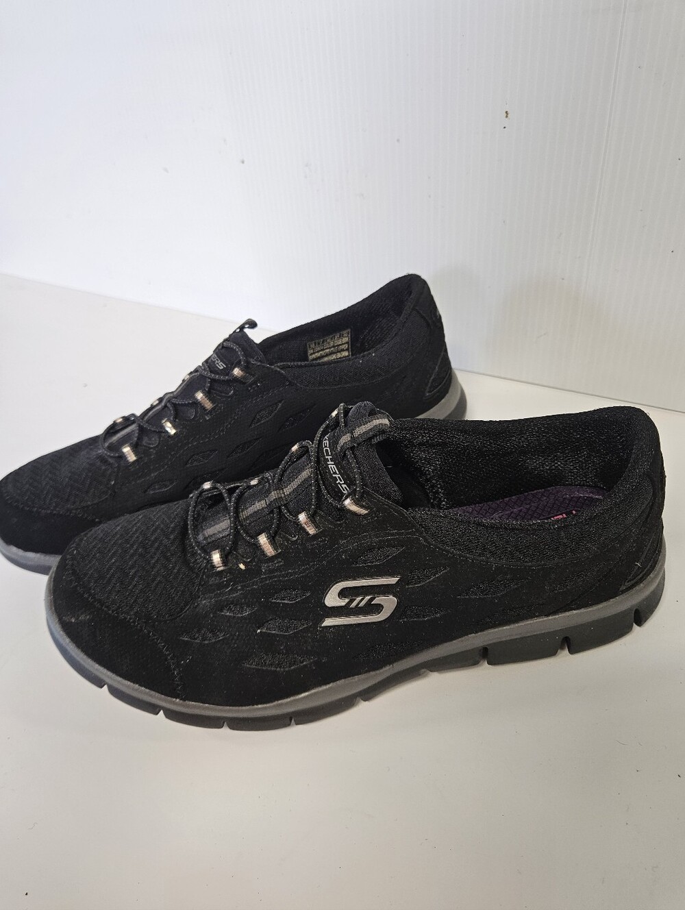 Women’s Skechers Flex Gratis Full Circle Bungee Slip On Athletic Shoes 10